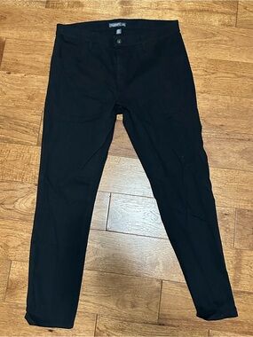 Van Heusen Black Slim Chinos